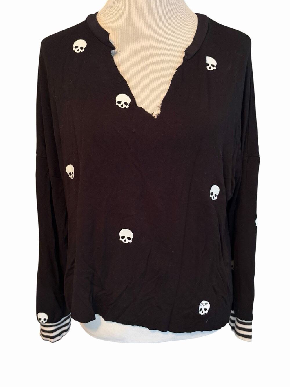 Lauren Moshi Kiara Mini Skulls Shirt Top•M• Ultra Lightweight Pullover Black